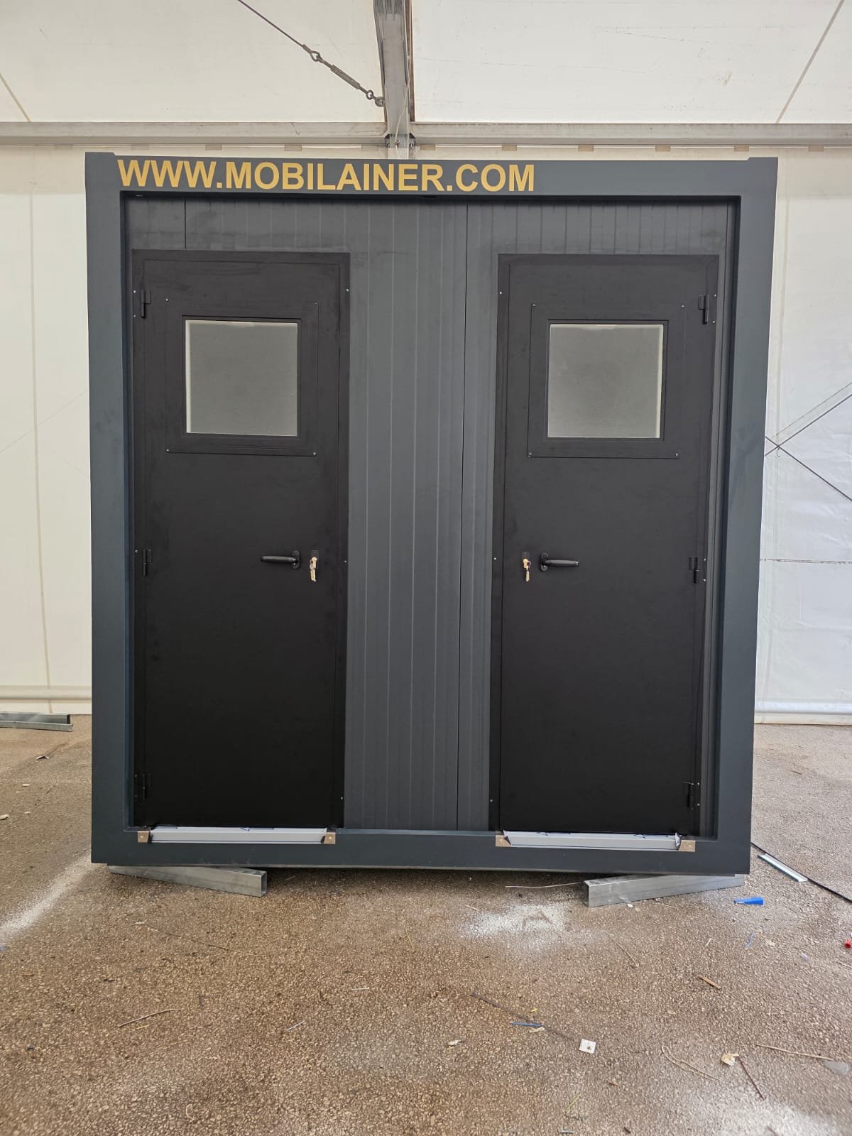 Konténer WC-vel és zuhanyzóval - 240×120×260 cm - Image 2